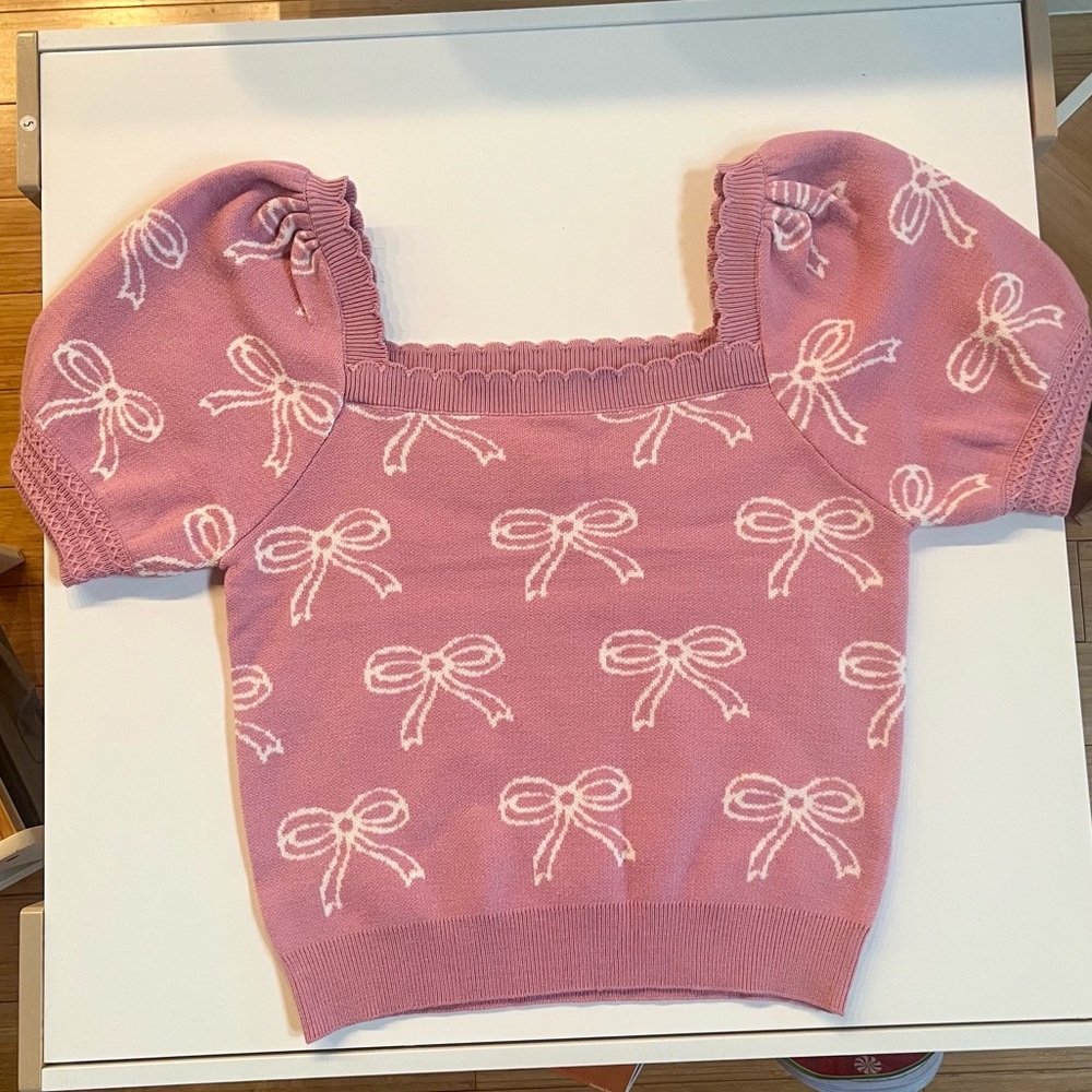 NWT- Willow & Wind- Coquette Pink Bow Top
